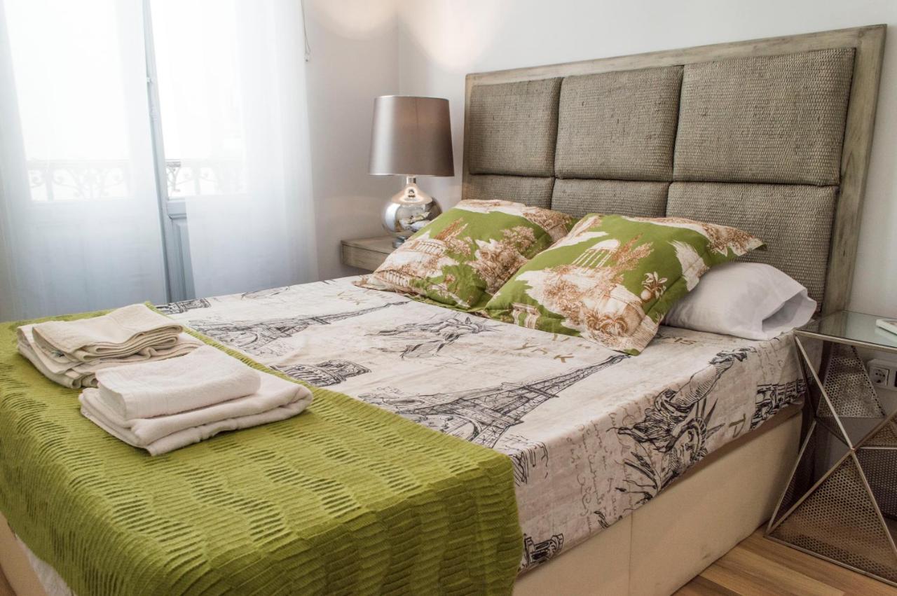For You Rentals New Design Apartment Temporal Puerta Del Sol Pre10C Madrid Exterior photo