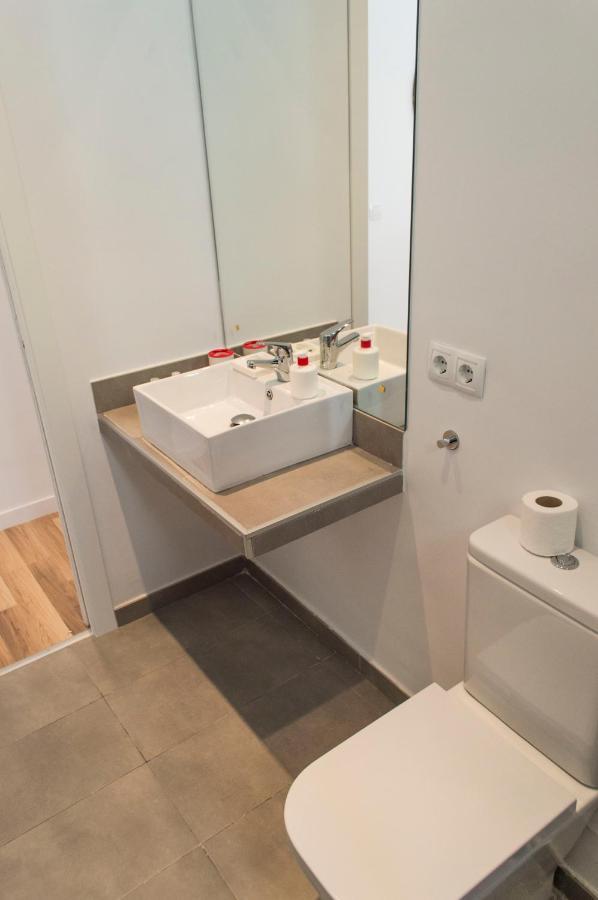 For You Rentals New Design Apartment Temporal Puerta Del Sol Pre10C Madrid Exterior photo