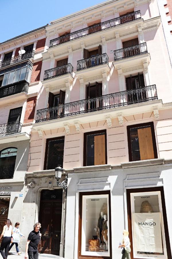 For You Rentals New Design Apartment Temporal Puerta Del Sol Pre10C Madrid Exterior photo